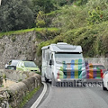 Camper chaos and illegal maneuvers as road regulations are ignored