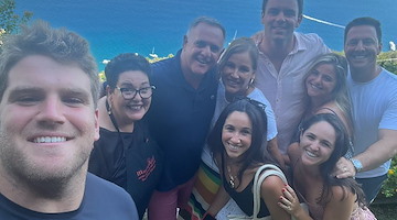 NFL Star Brian O'Neil Embraces the Flavors of Italy at Mamma Agata’s Cooking School in Ravello